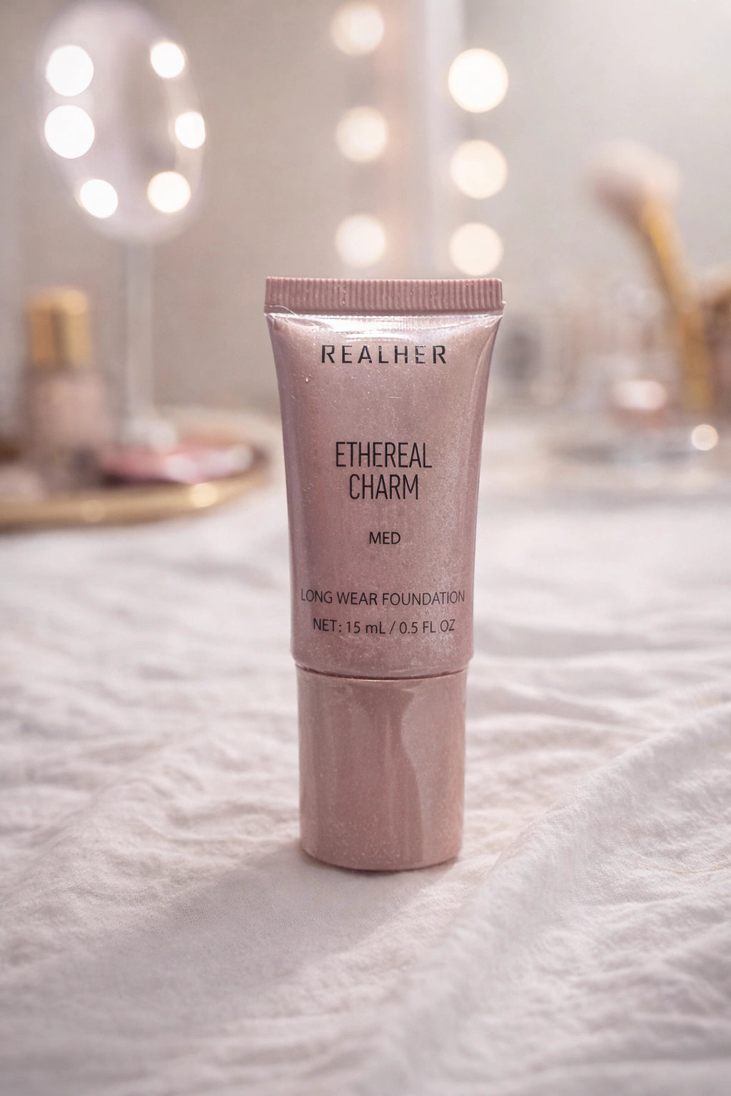 RealHer Sweeping Fascination Long Wear Foundation